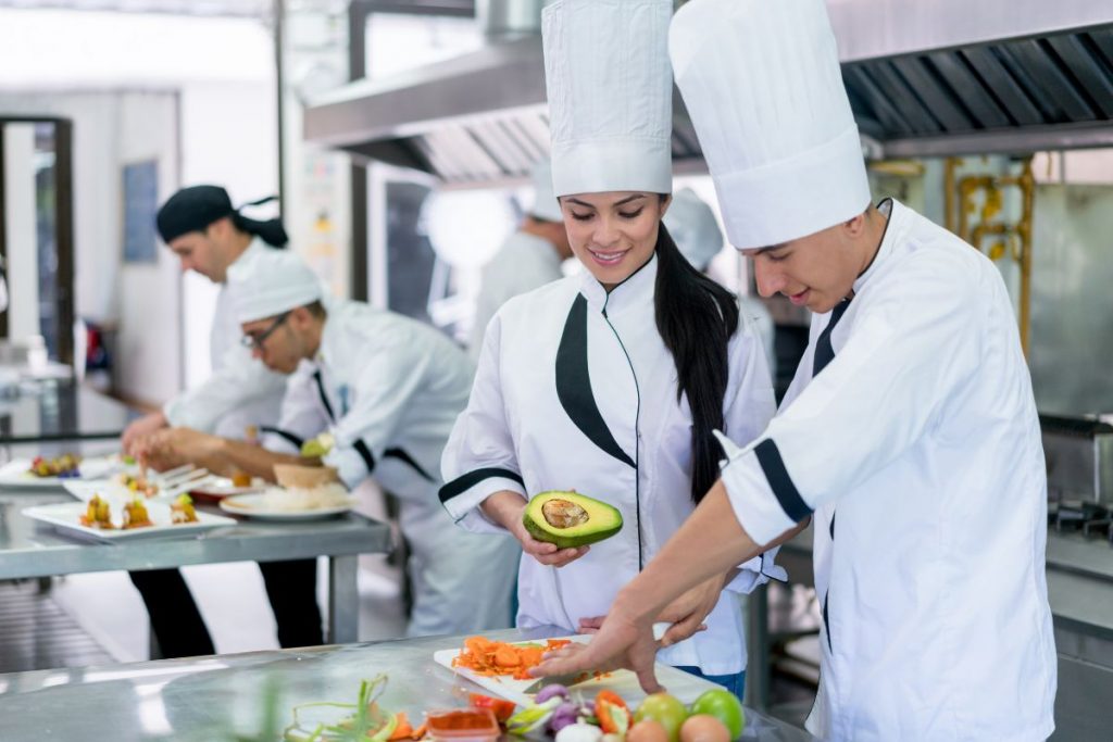 Personnel de cuisine | métiers qui recrutent en 2023