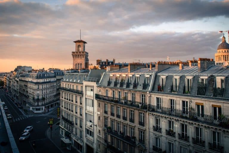 5 métiers qui recrutent à Paris en 2023